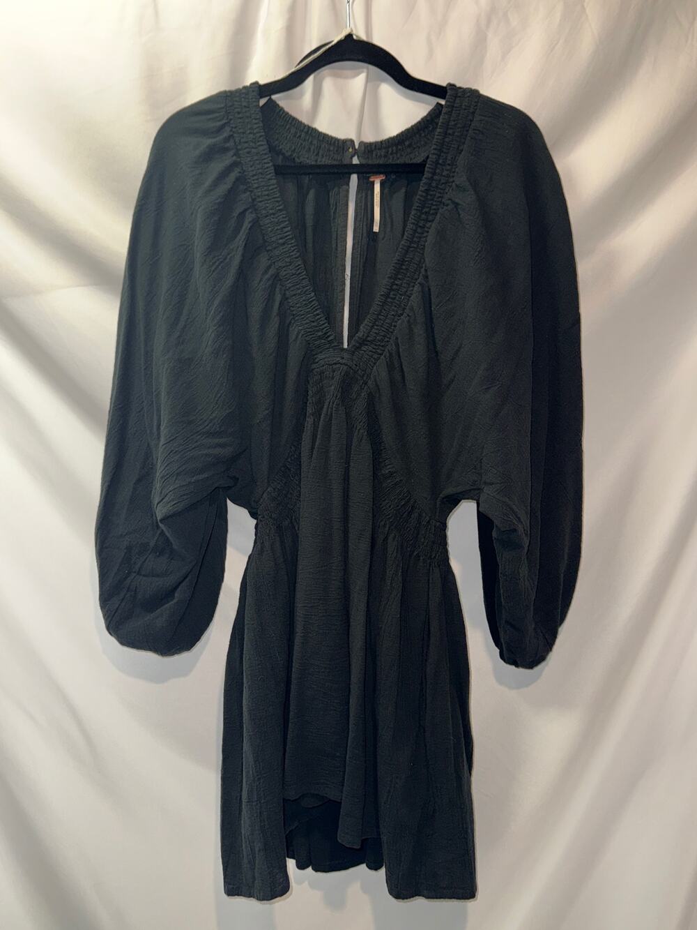 Free People XL Black Gauze Smocked Waist Batwing Sleeve Mini Dress Tunic Boho
